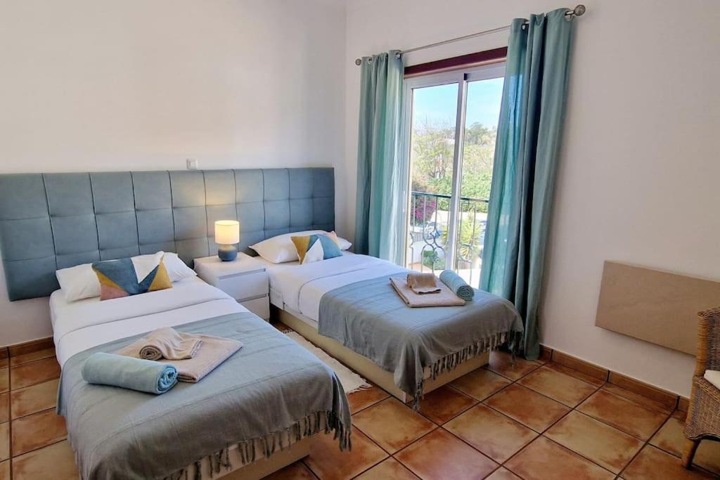 Jasmine Apartment Next To Meia Praia Beach Lagos Ngoại thất bức ảnh